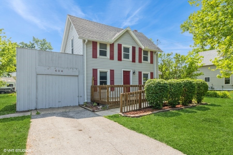 604 West Street, New Virginia, Iowa image 1