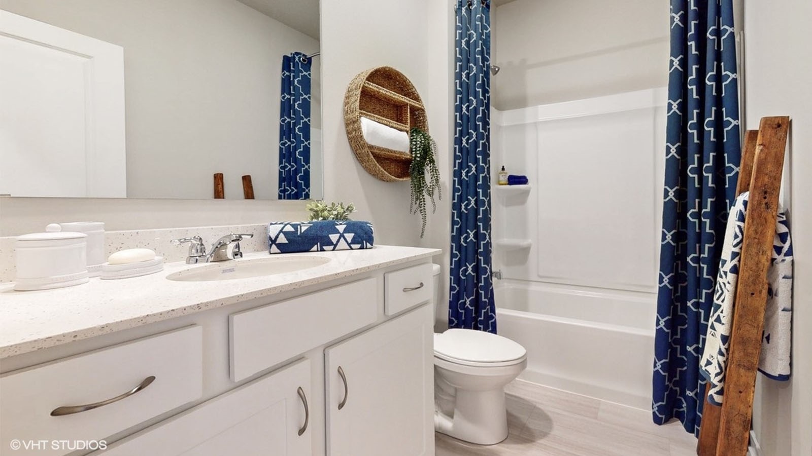 14528 Ironwood Court, Urbandale, Iowa image 17