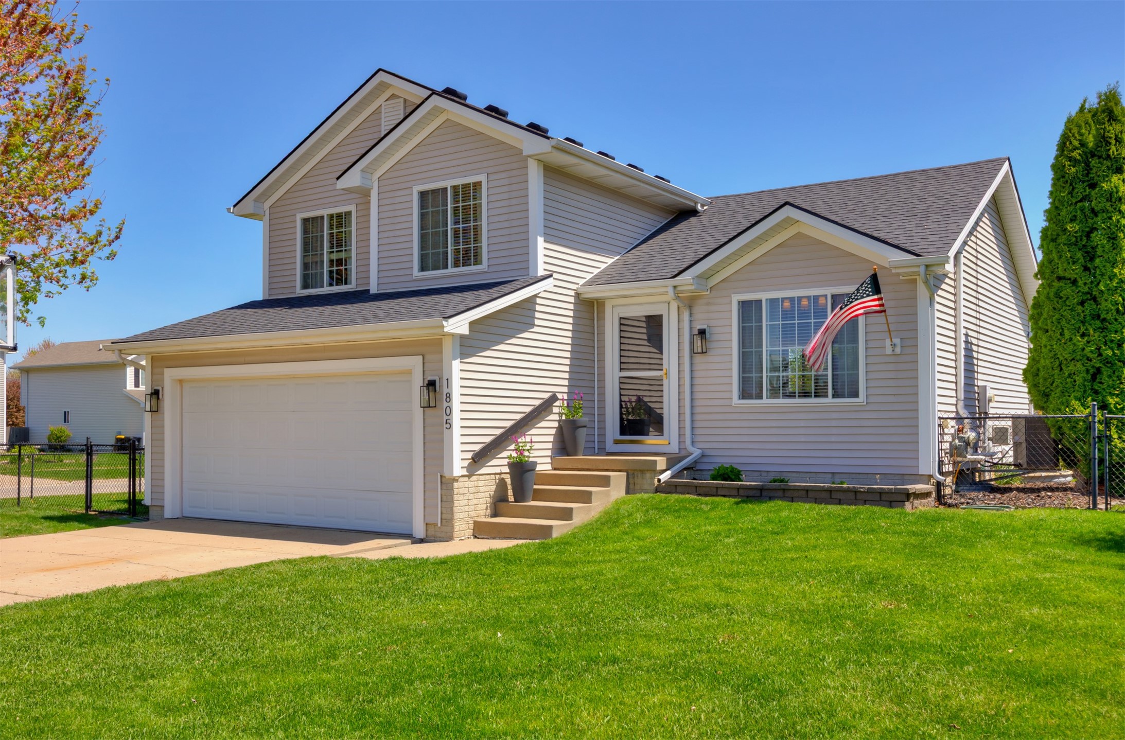 1805 SE Florence Drive, Waukee, Iowa image 1