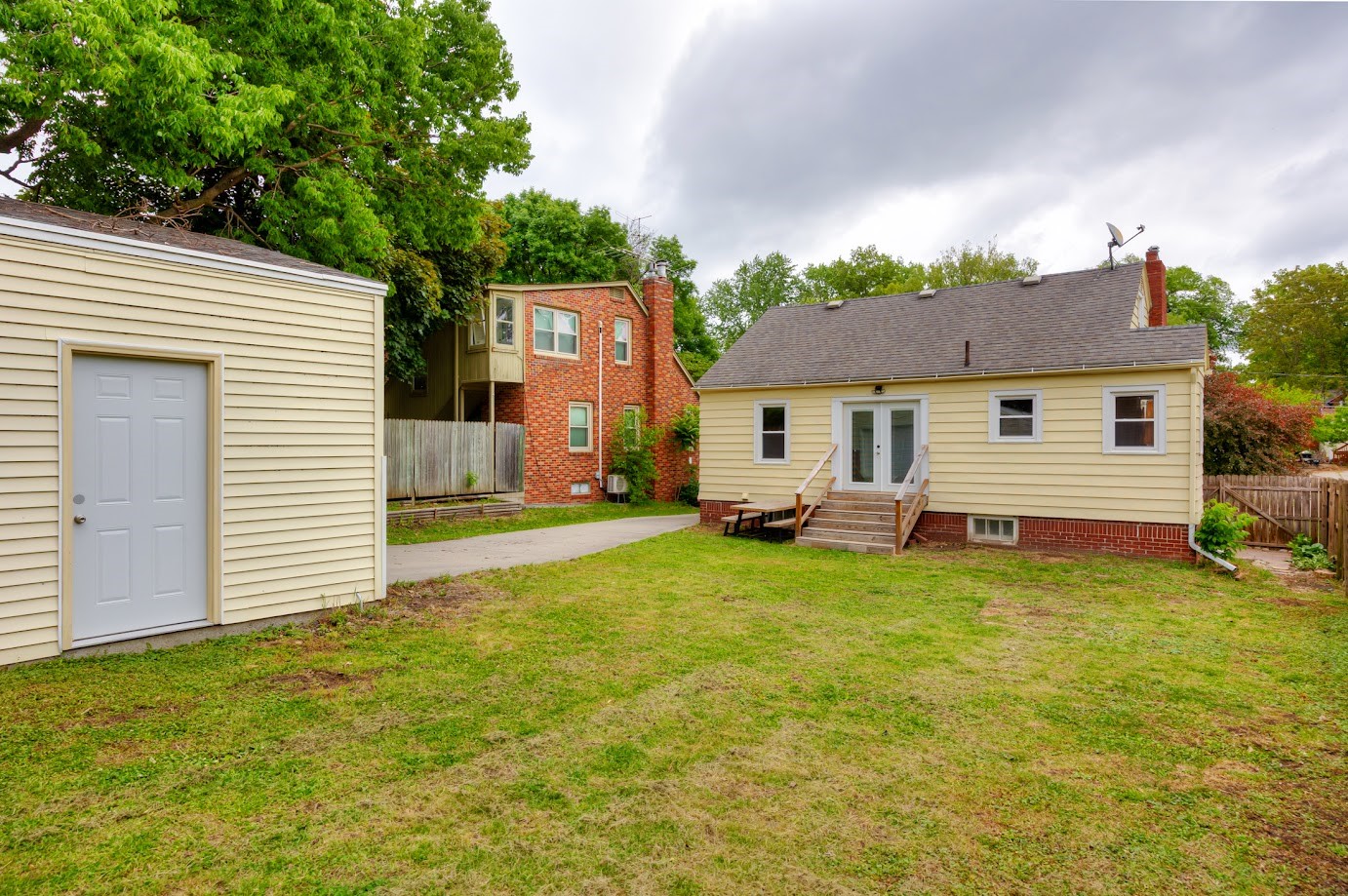 2004 40th Street, Des Moines, Iowa image 17