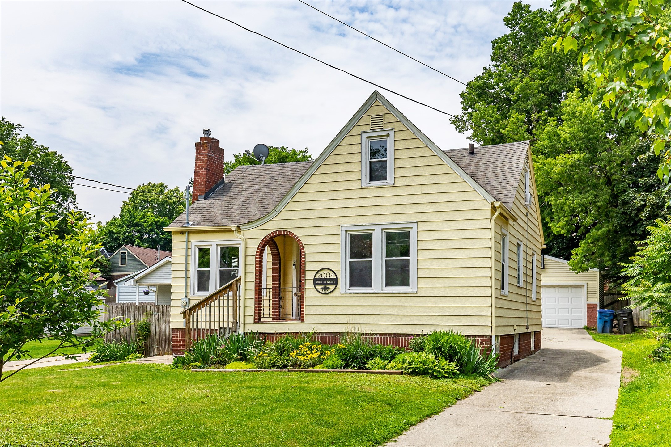 2004 40th Street, Des Moines, Iowa image 20