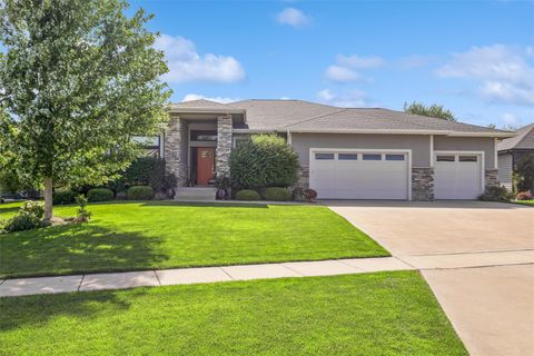 7910 NW 104th Court Johnston IA 50131