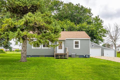Homes For Sale - 31578 Market Street<br/> Hardin County, Garden City, IA 50102