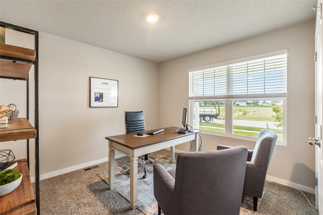 2901 Plum Drive, Norwalk, Iowa image 18