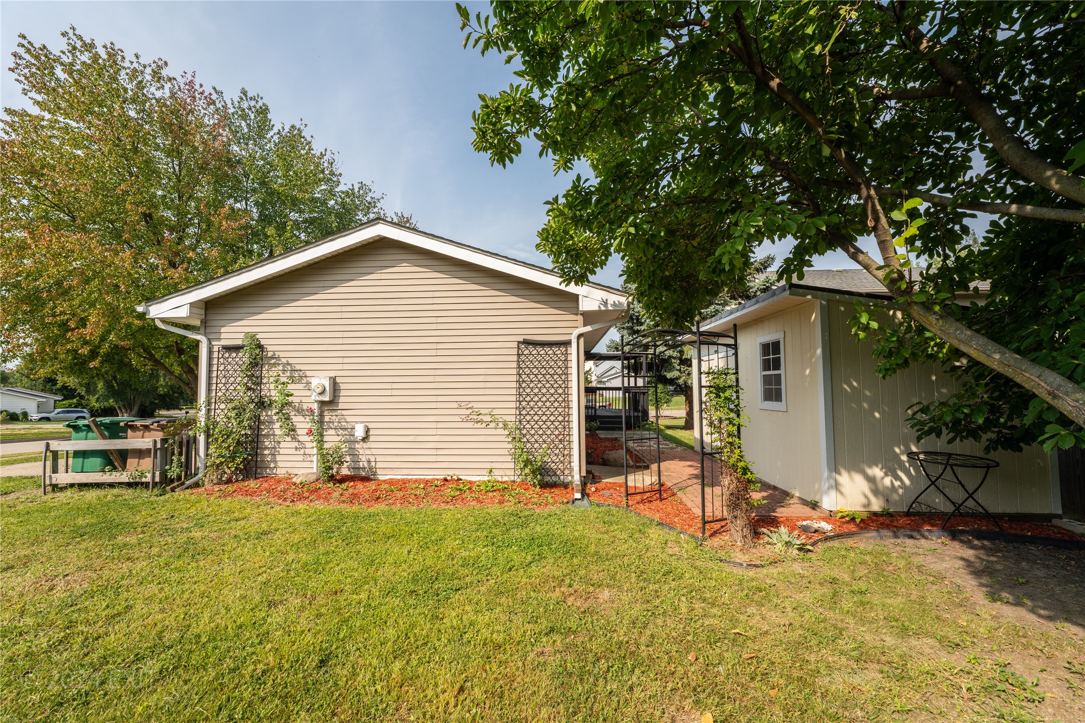 2019 Swan Drive, Norwalk, Iowa image 21