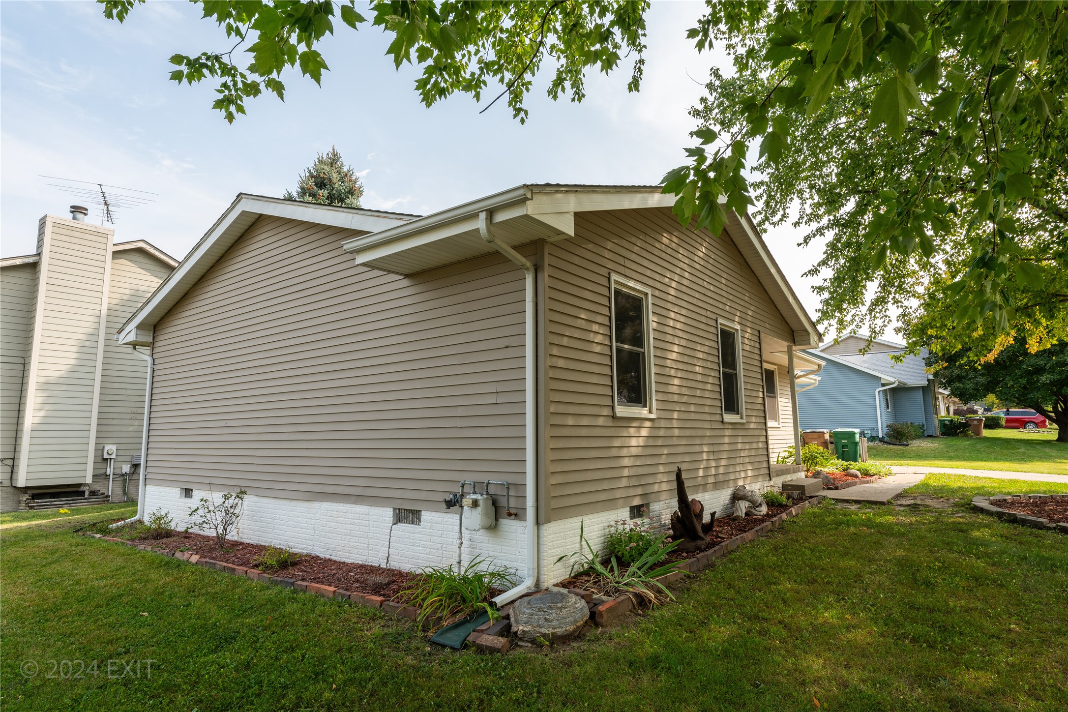 2019 Swan Drive, Norwalk, Iowa image 27