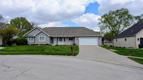 Homes For Sale - 1543 Reagan Drive<br/> Story County, Ames, IA 50010