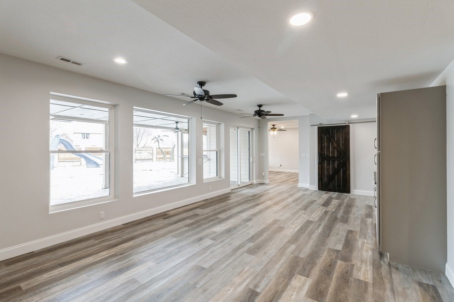 909 NE Barrington Court, Ankeny, Iowa image 31