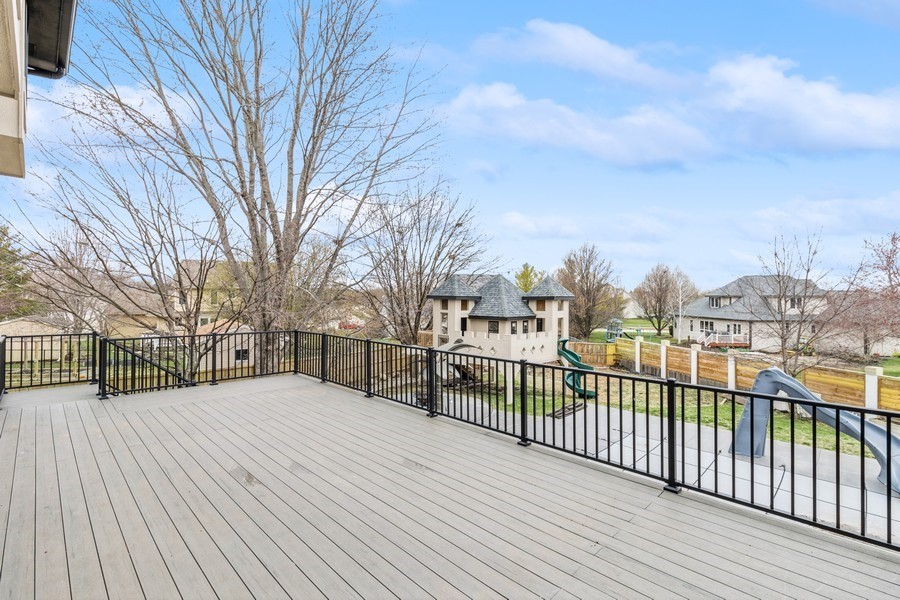 909 NE Barrington Court, Ankeny, Iowa image 5
