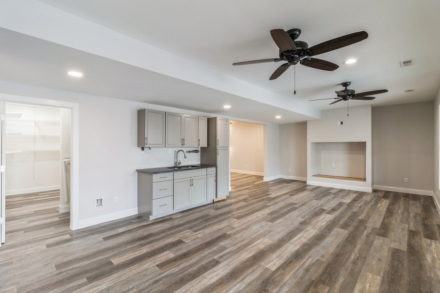 909 NE Barrington Court, Ankeny, Iowa image 32