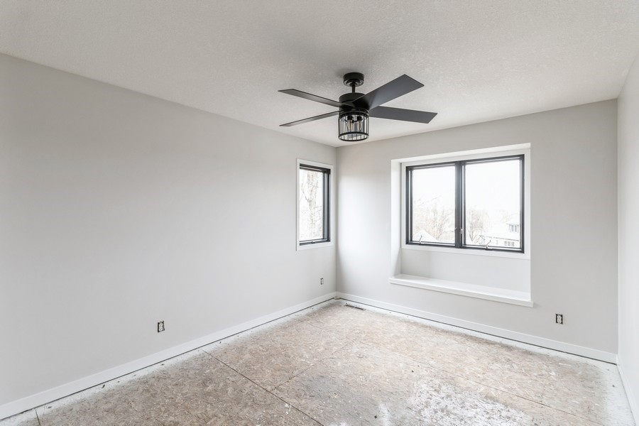 909 NE Barrington Court, Ankeny, Iowa image 28