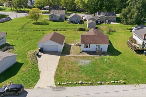 Homes For Sale - 1511 Grant Street<br/> Redfield, IA 50233