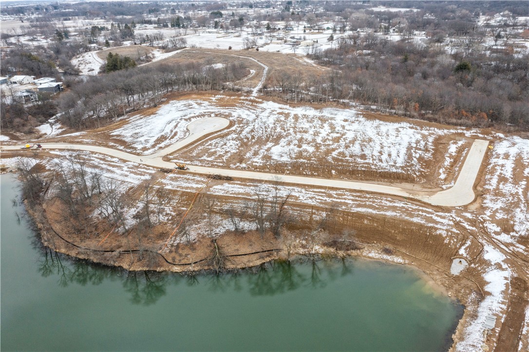 1090 Arbor Woods Drive, Pleasant Hill, Iowa image 10