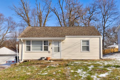Homes For Sale - 525 Broad Street<br/> Des Moines, IA 50315