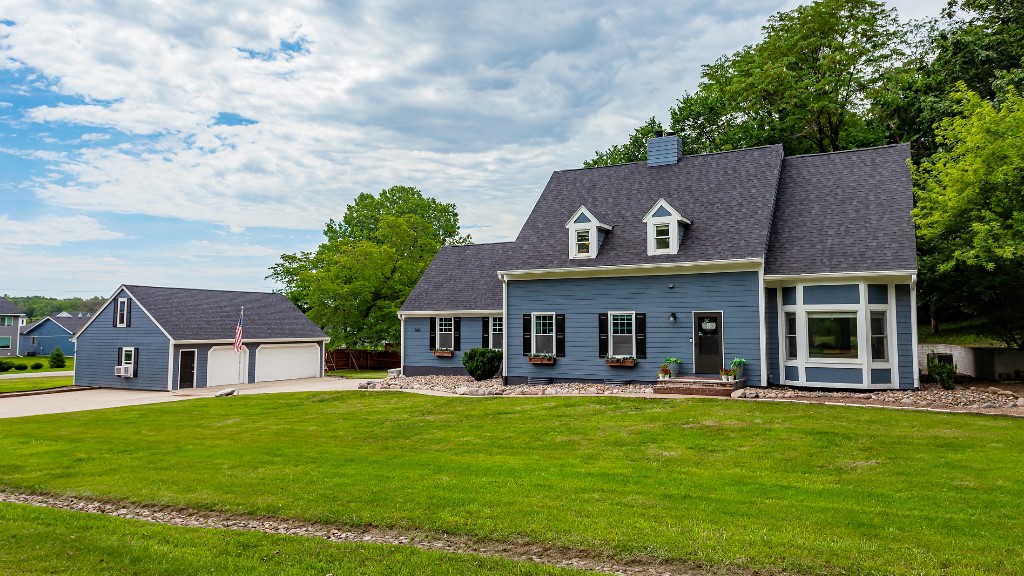 1520 Thornwood Road