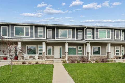 Condo For Sale - 16617 Wilden Drive<br/> Clive, IA 50325