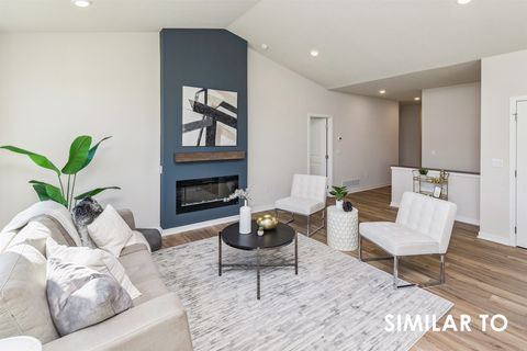 811 E Bridge Road Polk City IA 50226