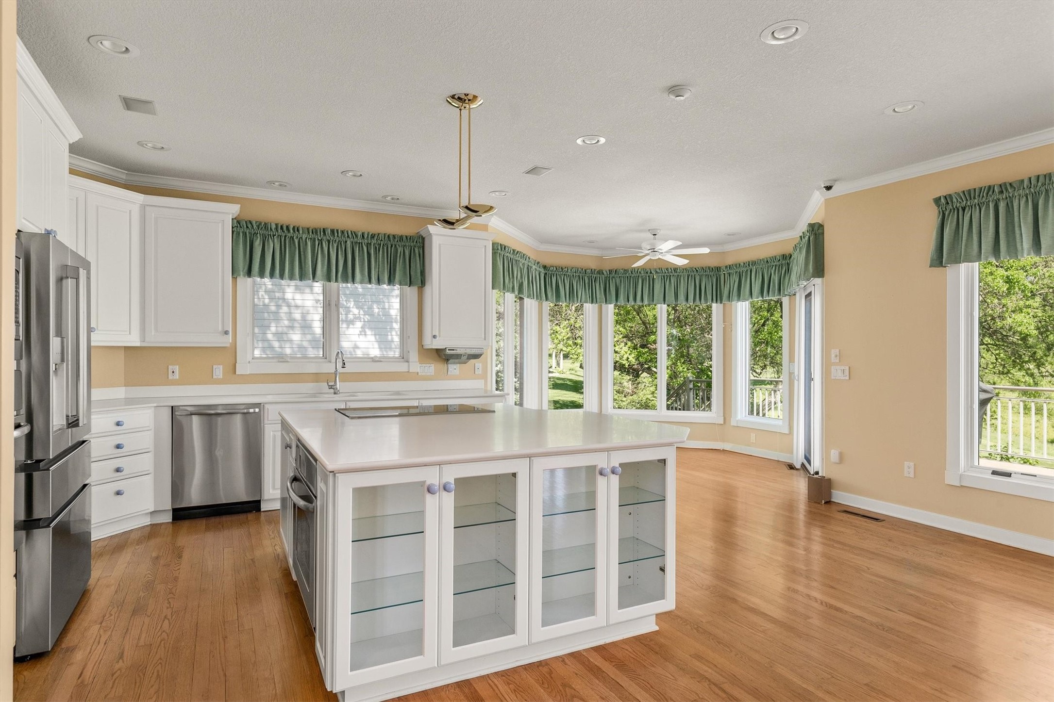 West Des Moines, Iowa, 50266, United States, 3 Bedrooms Bedrooms, ,6 BathroomsBathrooms,Residential,Active,2052022