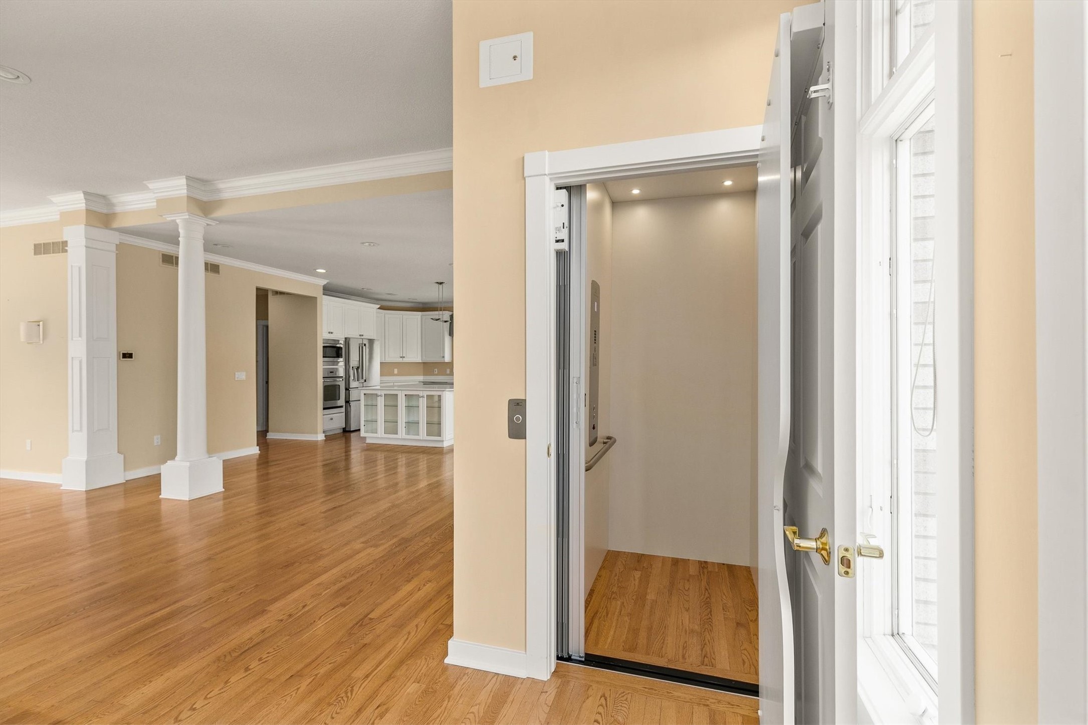 West Des Moines, Iowa, 50266, United States, 3 Bedrooms Bedrooms, ,6 BathroomsBathrooms,Residential,Active,2052022