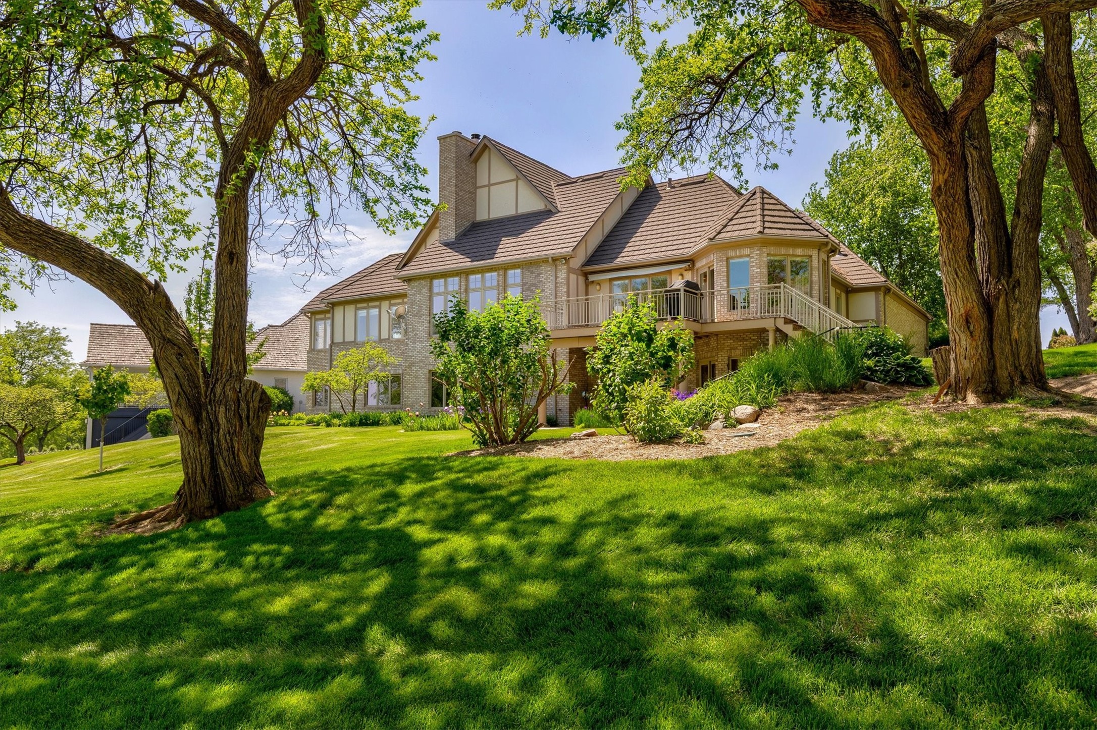 West Des Moines, Iowa, 50266, United States, 3 Bedrooms Bedrooms, ,6 BathroomsBathrooms,Residential,Active,2052022