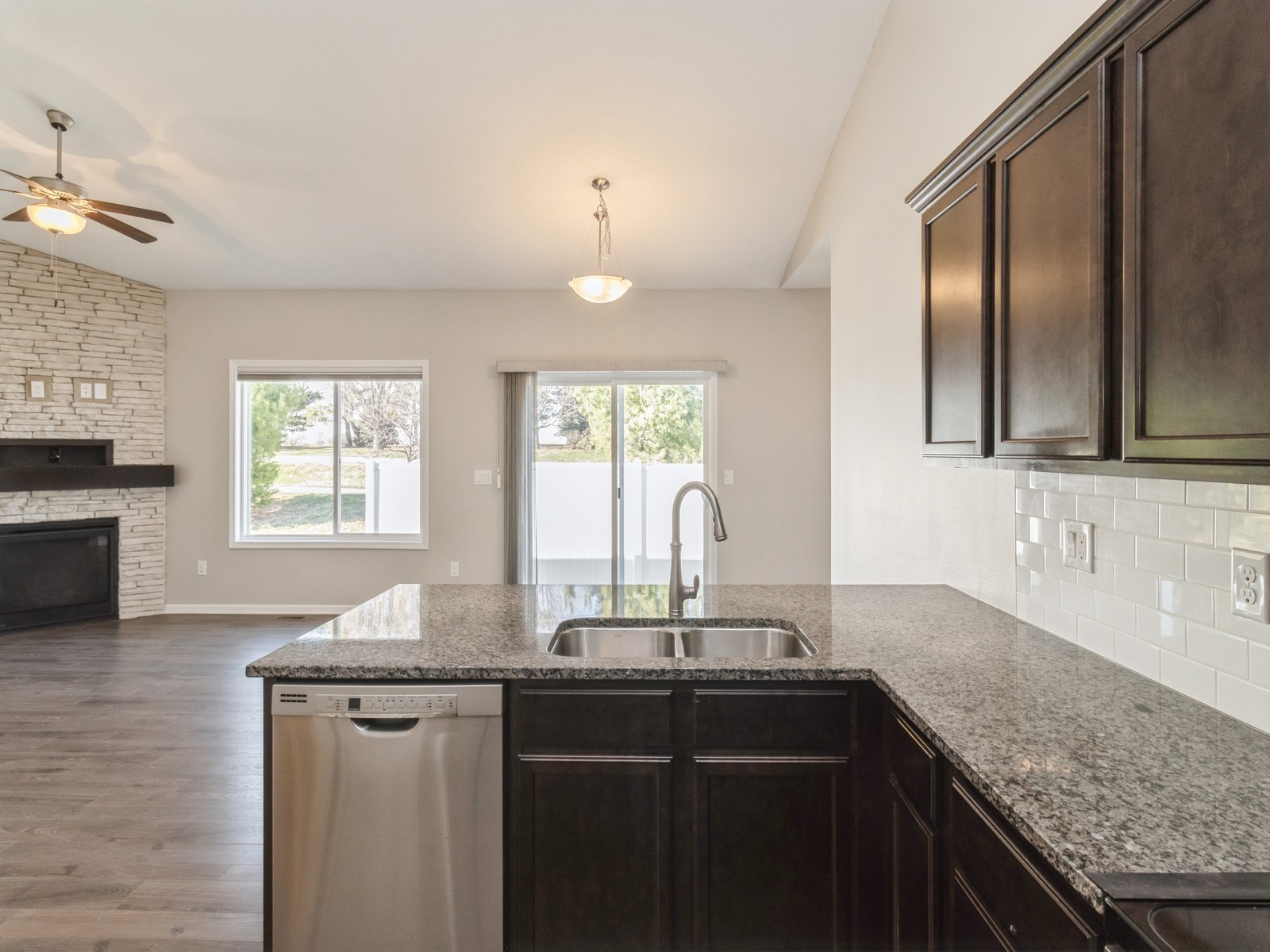 725 Dogwood Lane, Norwalk, Iowa image 9