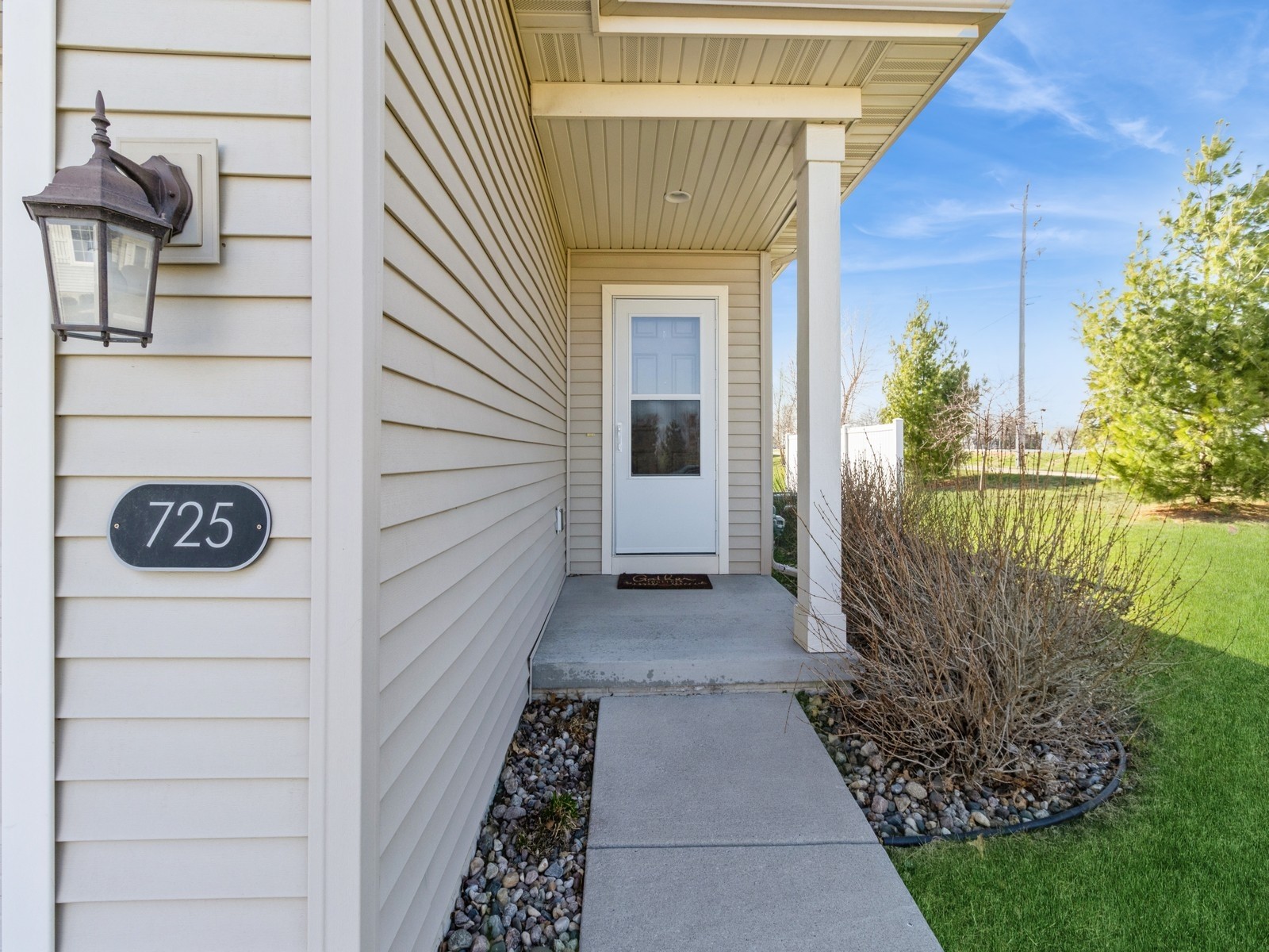 725 Dogwood Lane, Norwalk, Iowa image 3