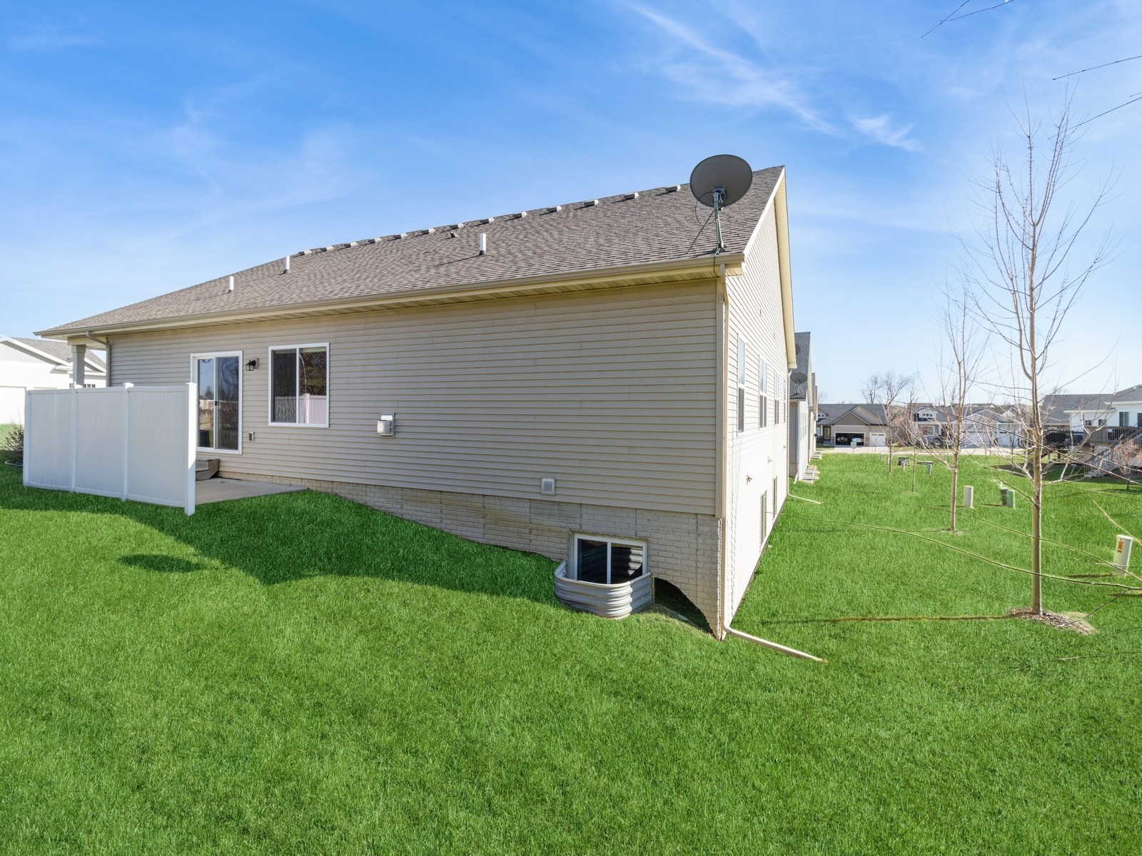 725 Dogwood Lane, Norwalk, Iowa image 33