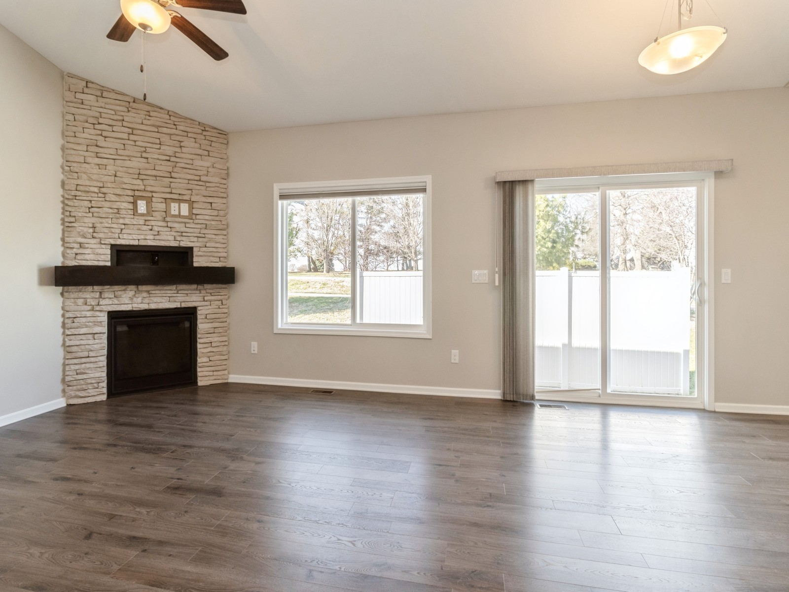 725 Dogwood Lane, Norwalk, Iowa image 6
