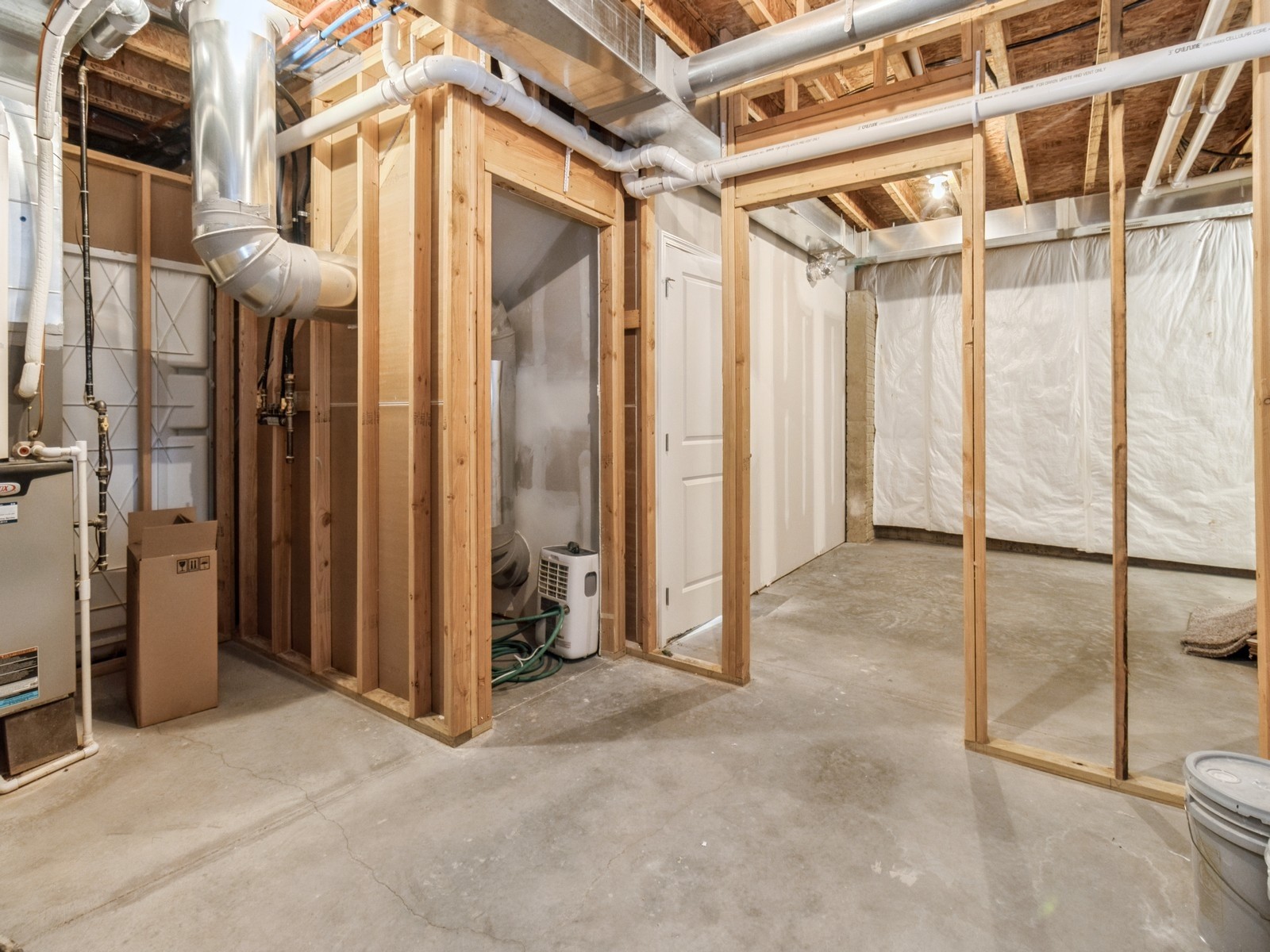 725 Dogwood Lane, Norwalk, Iowa image 23