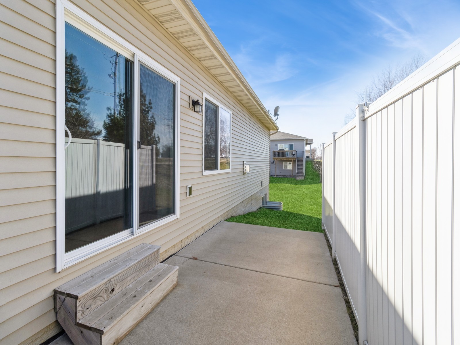 725 Dogwood Lane, Norwalk, Iowa image 32