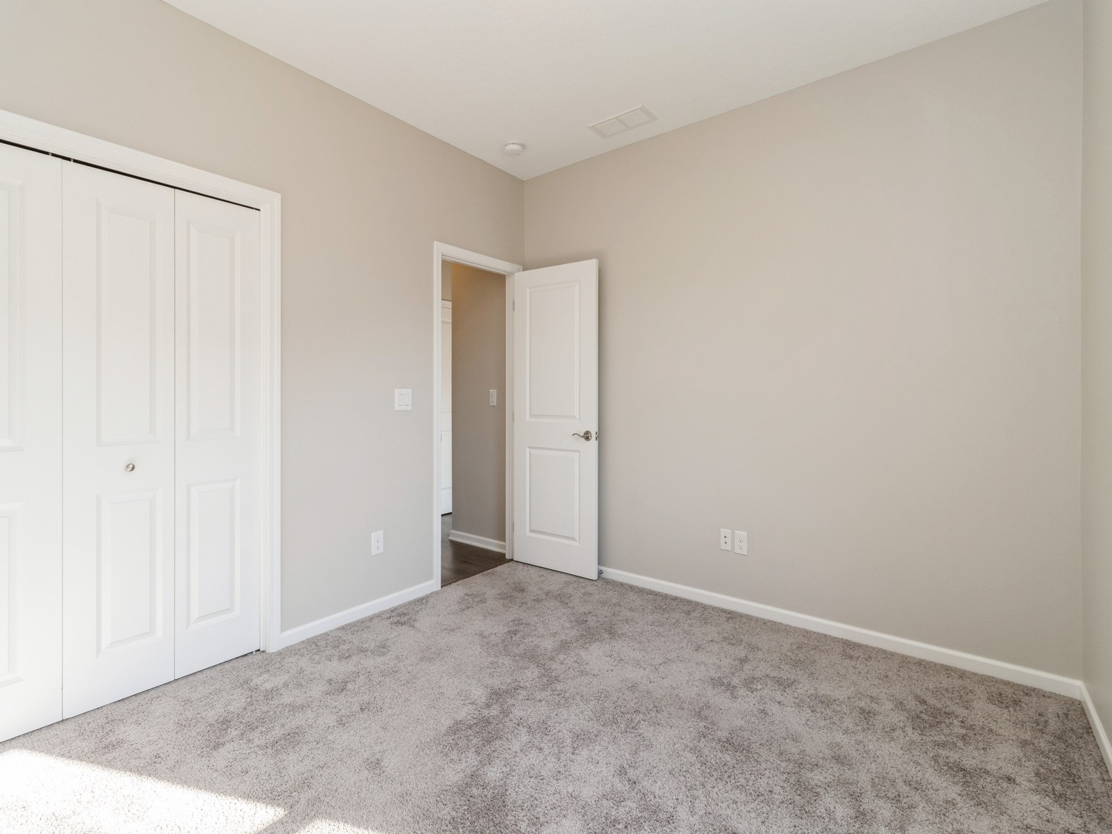 725 Dogwood Lane, Norwalk, Iowa image 26