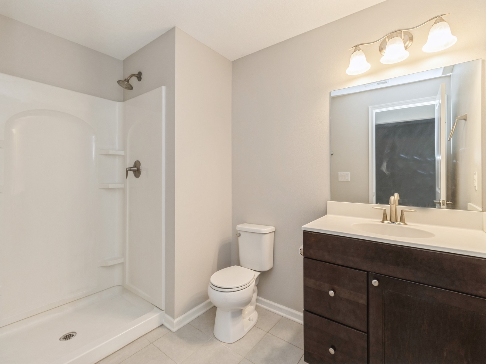 725 Dogwood Lane, Norwalk, Iowa image 16