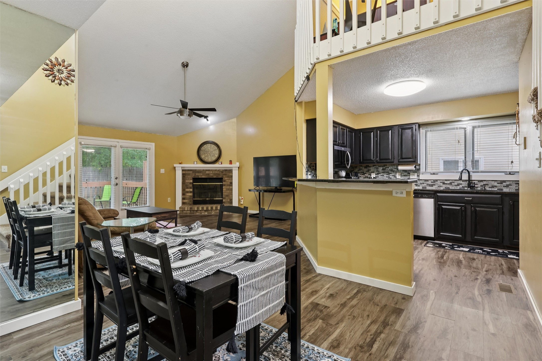 West Des Moines, Iowa 50266, United States, 3 Bedrooms Bedrooms, ,3 BathroomsBathrooms,Residential,Active,228000