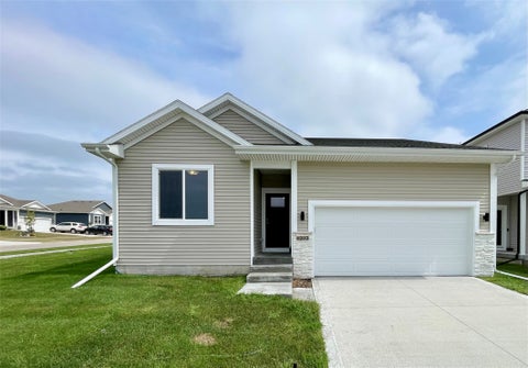 Homes For Sale - 4203 5th Avenue<br/> Polk County, Altoona, IA 50009