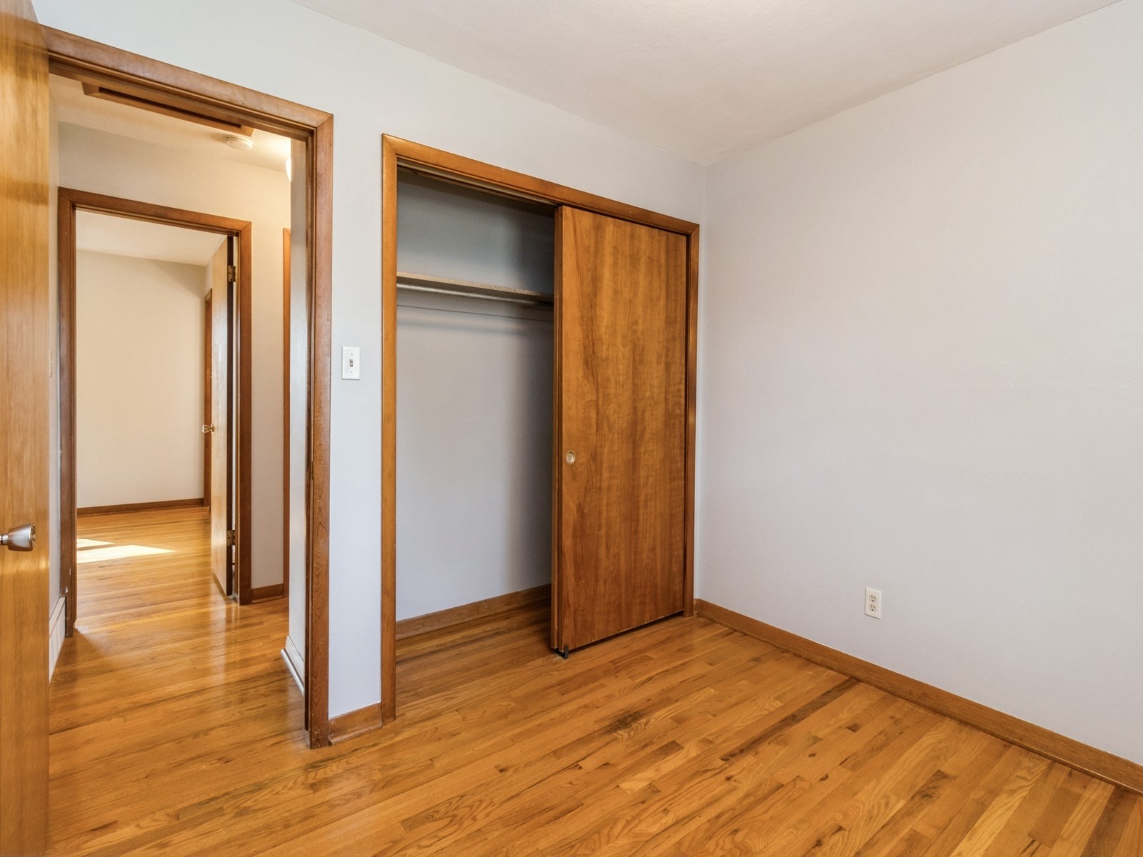 4929 E Oakwood Drive, Pleasant Hill, Iowa image 15