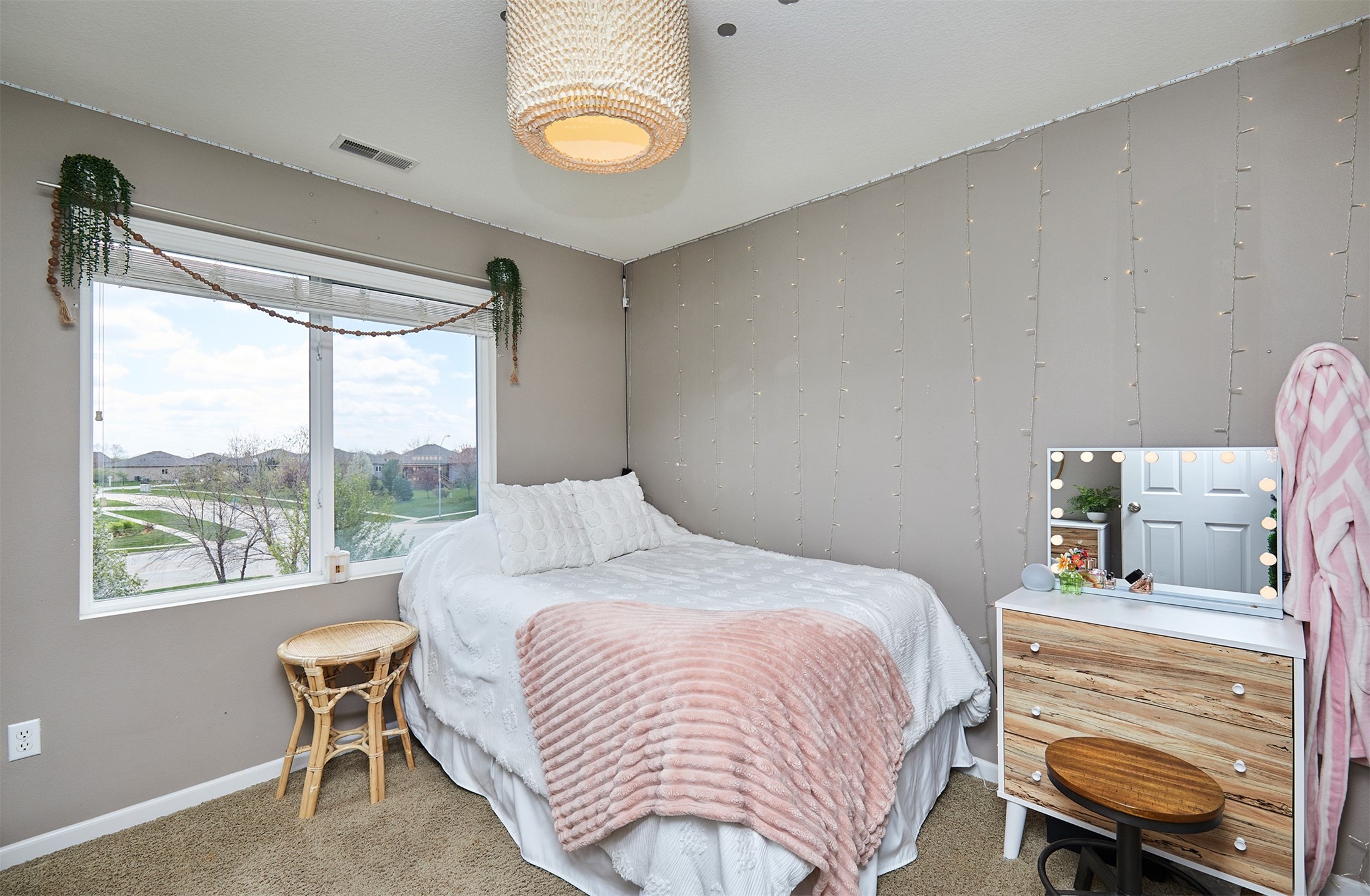 1403 93rd Street, West Des Moines, Iowa image 23