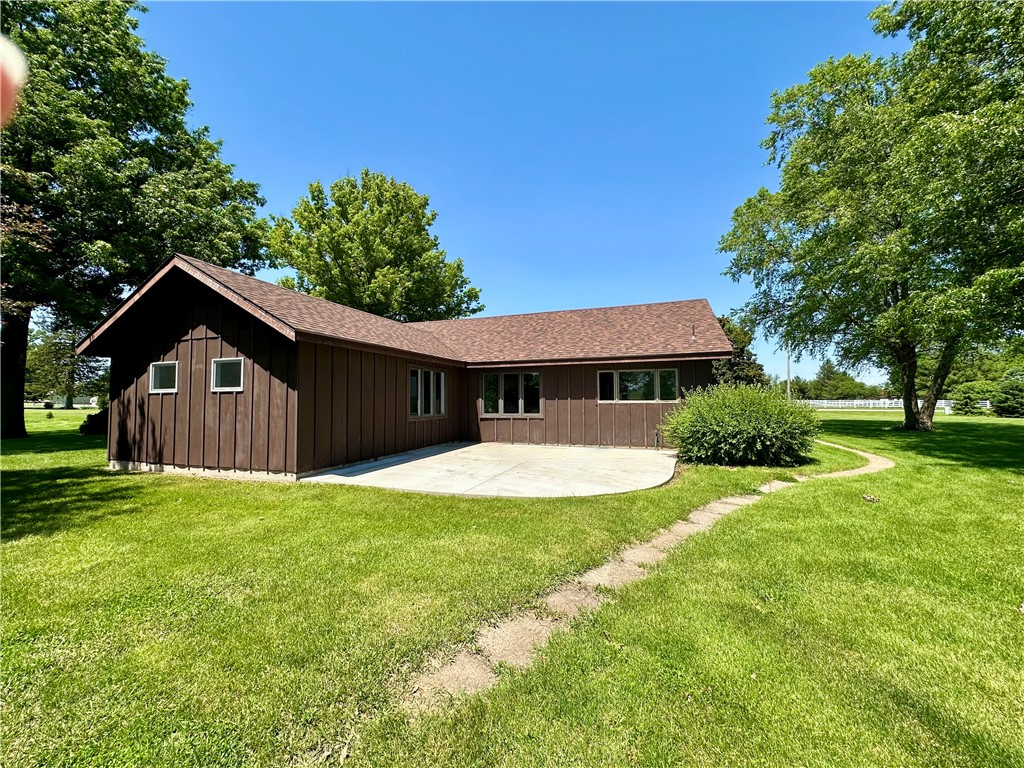 430 6th Avenue, Grinnell, Iowa image 32