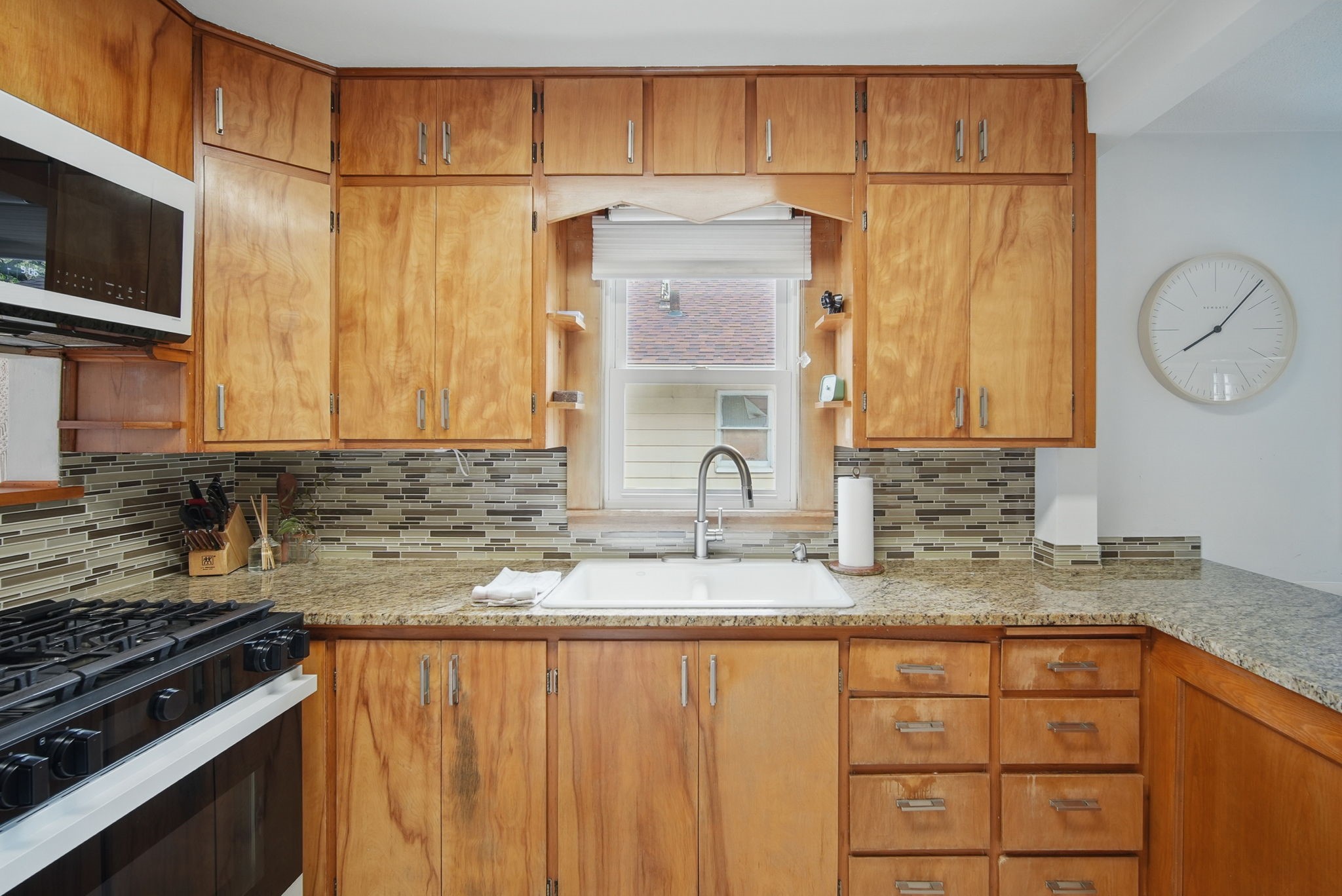 1526 Mattern Avenue, Des Moines, Iowa image 10