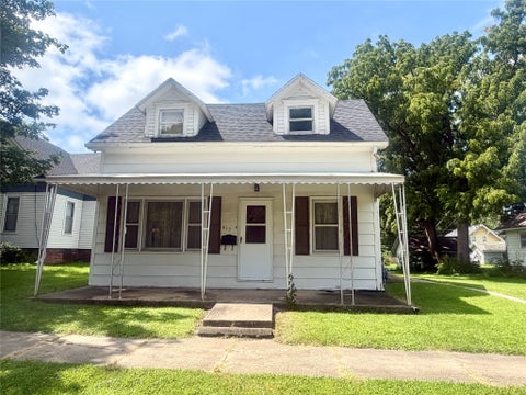 Homes For Sale - 415 Benton Street<br/> Boone, IA 50036