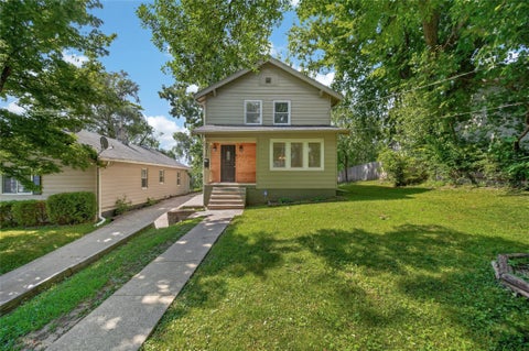 Homes For Sale - 2814 School Street<br/> Polk County, Des Moines, IA 50311