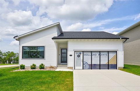 2115 Waller Avenue Norwalk IA 50211