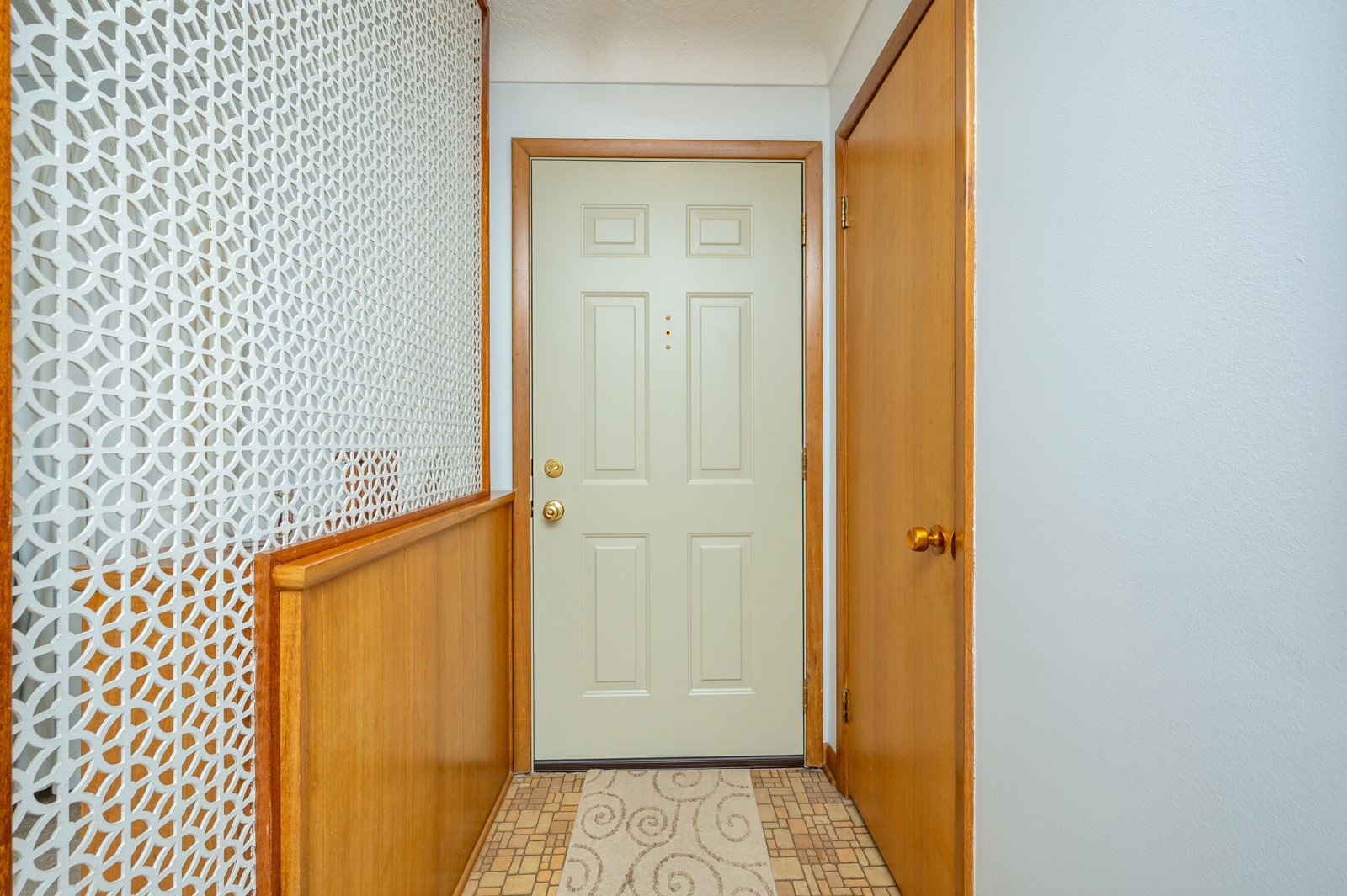 3908 75th Street, Urbandale, Iowa image 2