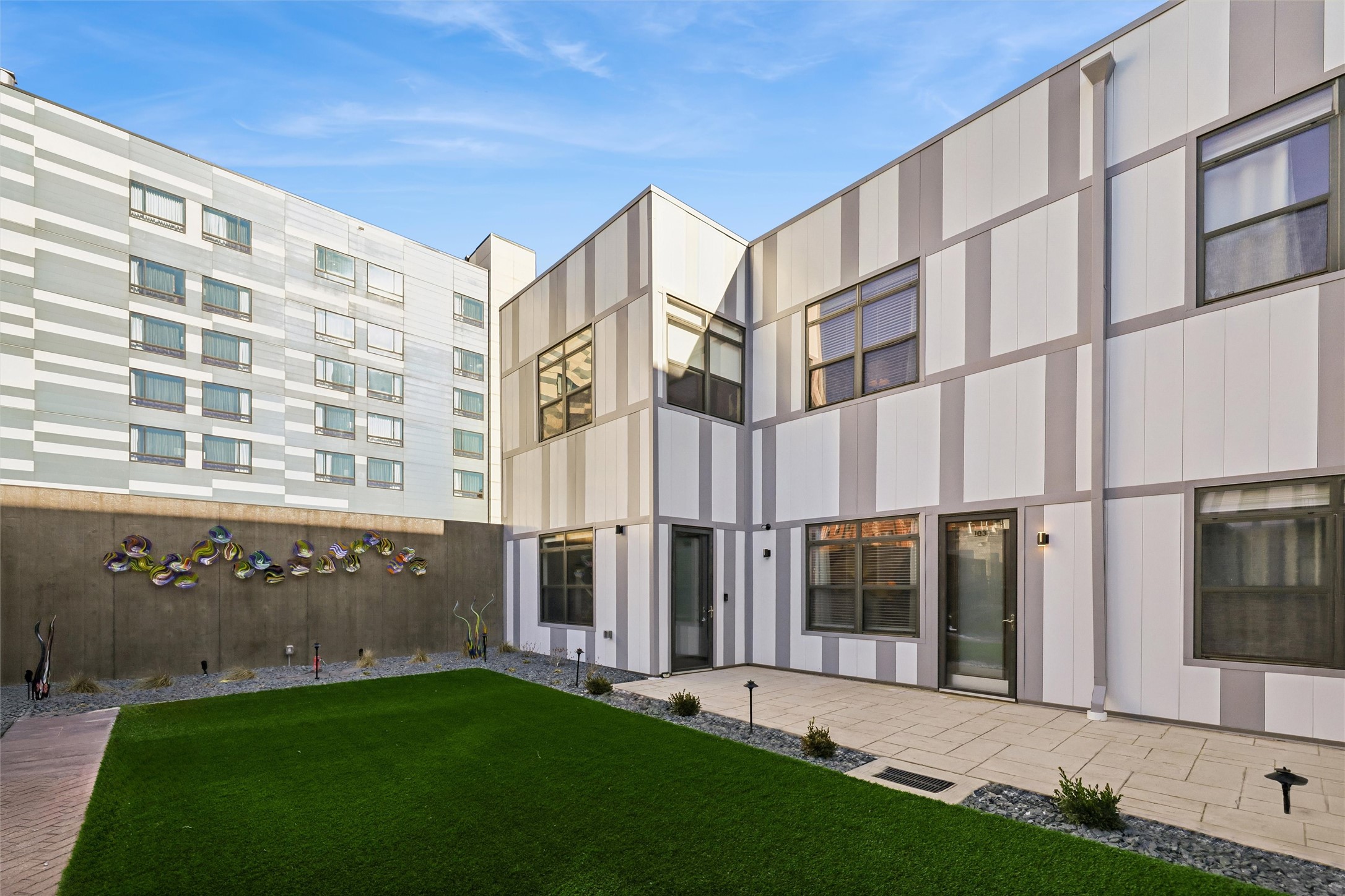 400 E Locust Street 103