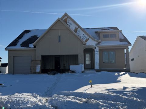 Homes For Sale - 1610 NW Parkside Lane<br/> Waukee, IA 50263