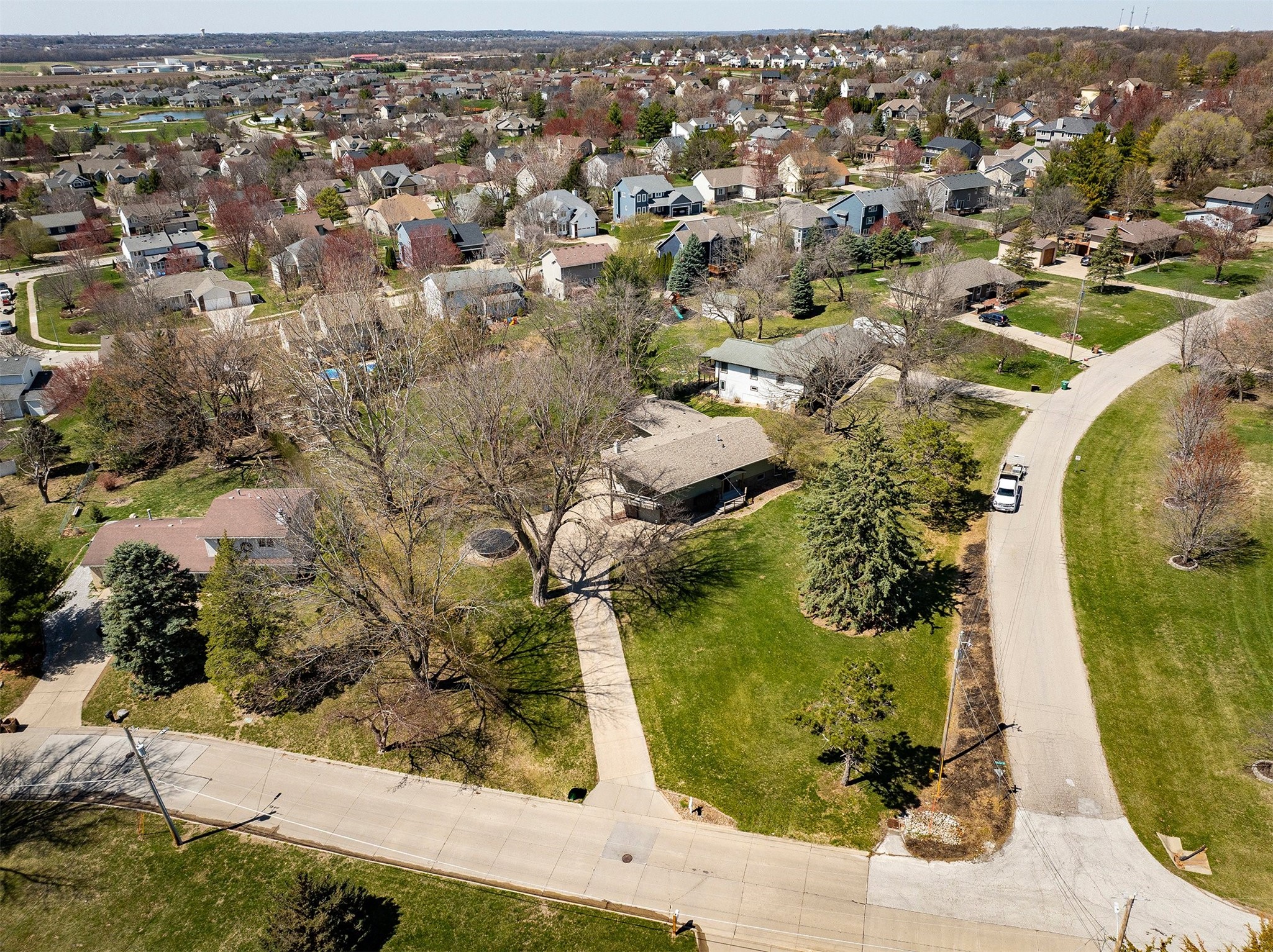 6806 NW 54th Court, Johnston, Iowa image 29