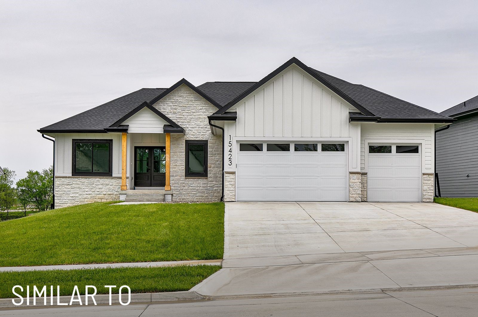 18048 Tanglewood Drive, Clive, Iowa image 1