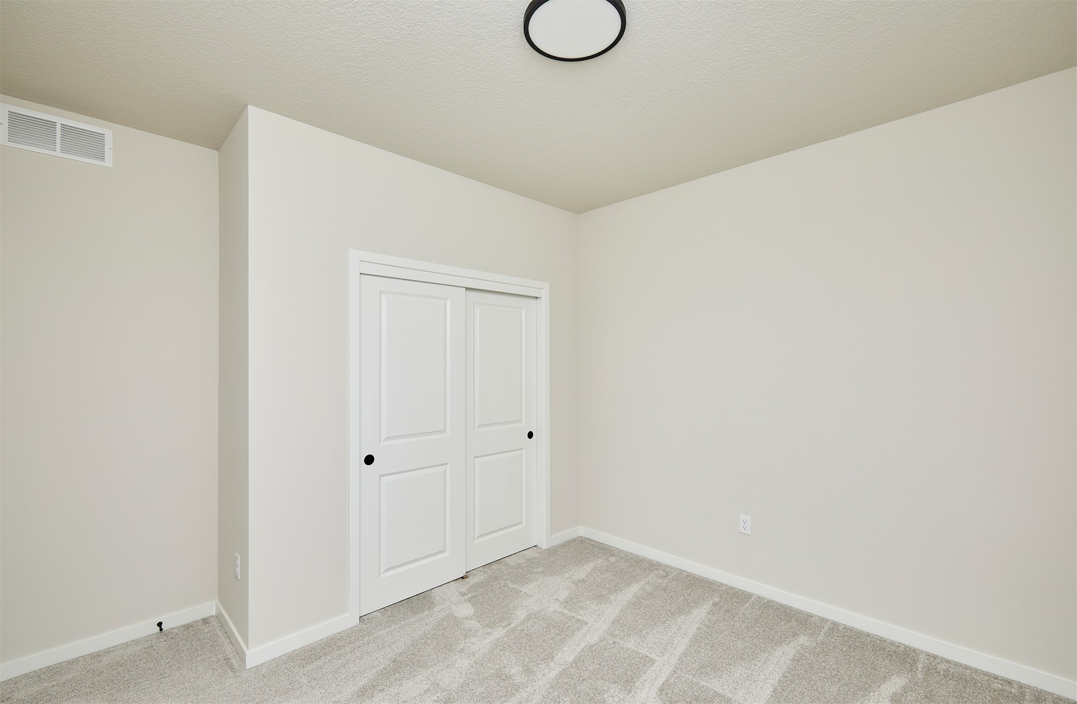 5530 167th Street, Urbandale, Iowa image 9