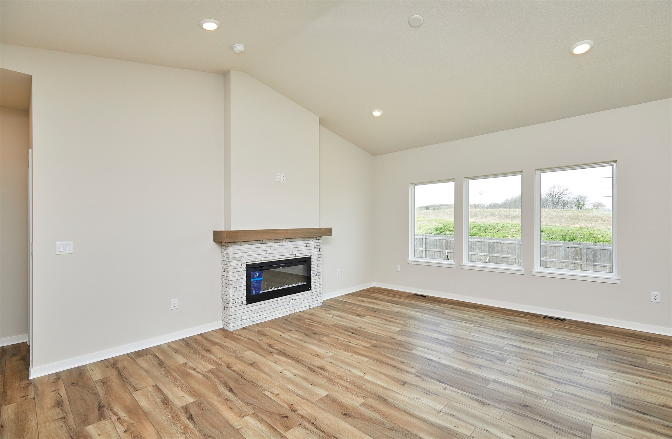 5530 167th Street, Urbandale, Iowa image 12