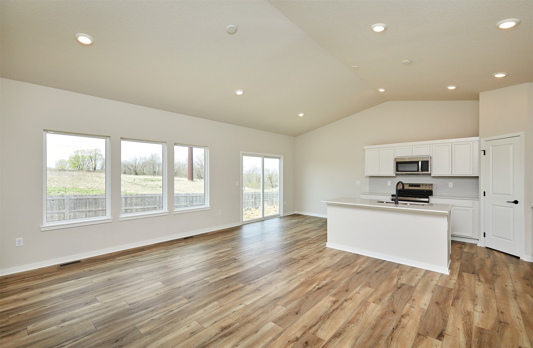 5530 167th Street, Urbandale, Iowa image 14