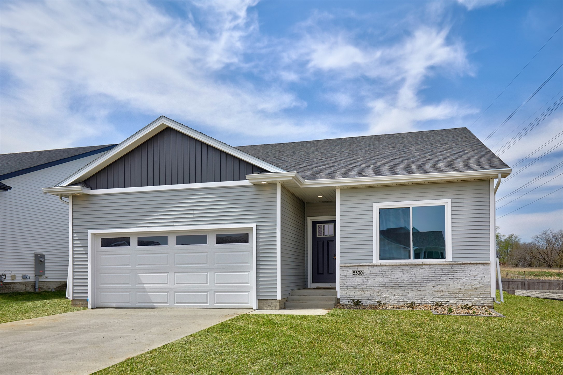 5530 167th Street, Urbandale, Iowa image 2